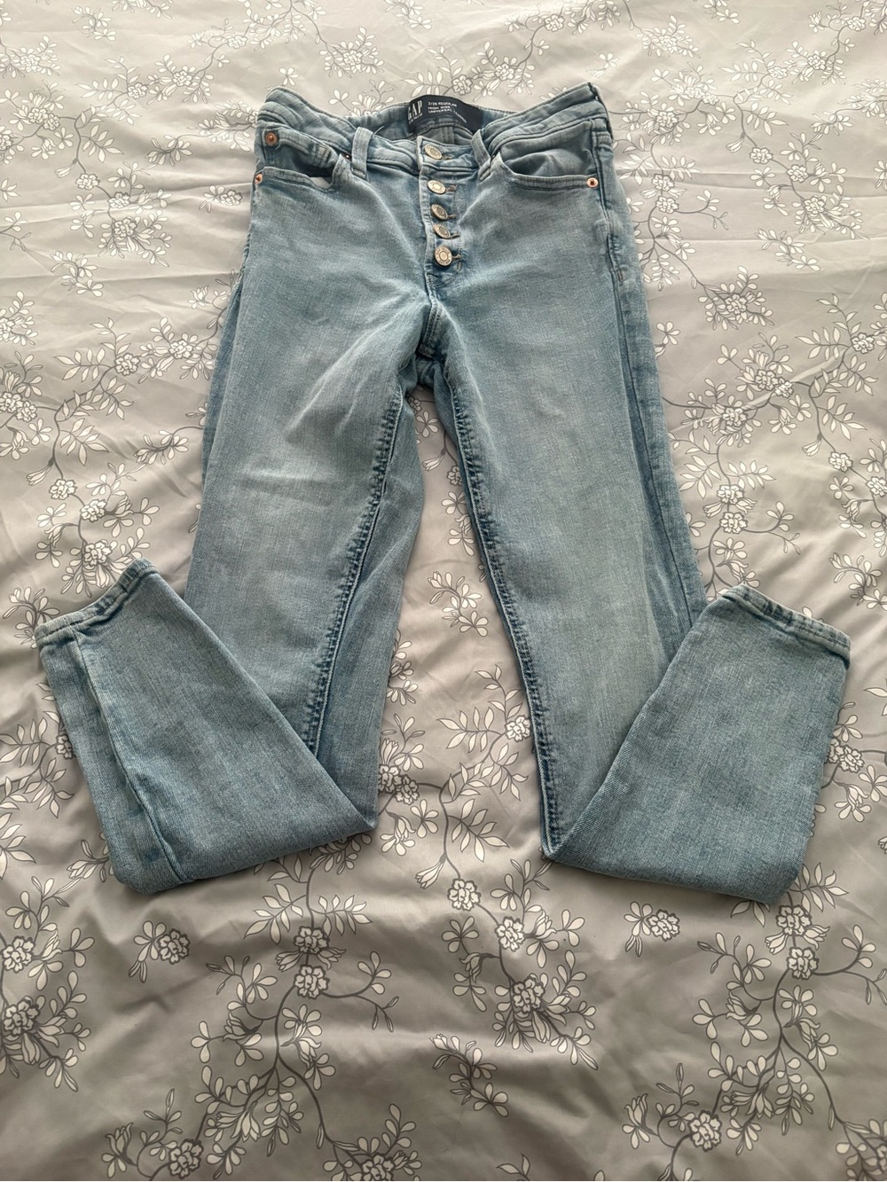 GAP Women's Light Wash Skinny Button-Fly Jeans